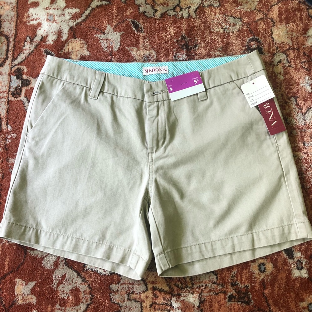 Merona 5” Khaki Short Size 4